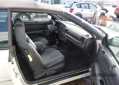 2004 Chrysler Sebring Lxi z USA, uszkodzony, nr VIN 1C3EL55R54N161040